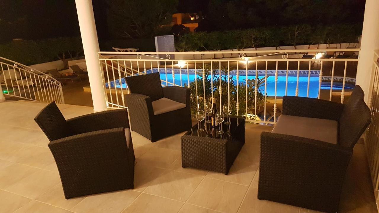 Sunset Villa By Laranjal Rentals Olhos de Agua  Exterior foto