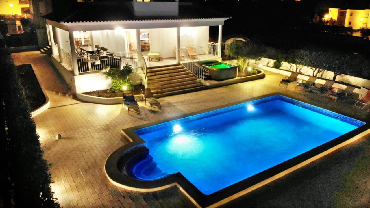 Sunset Villa By Laranjal Rentals Olhos de Agua  Exterior foto